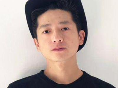 如今的彭坦结婚了吗？他的老婆是常春晓吗？