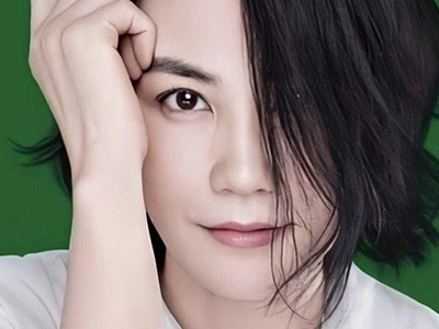 王菲是谢霆锋被曝有一孩子，二人已经秘密领证结婚？