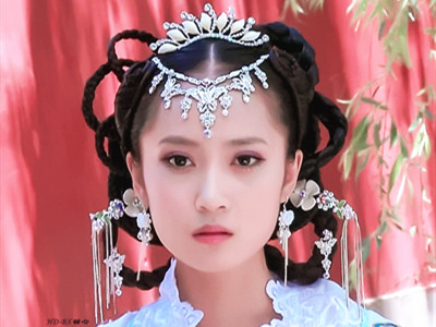 上官梅儿这个角色是什么电视剧的？最后上官梅儿的结局怎么样？