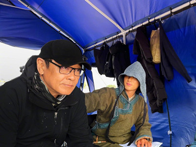 尔冬升发文怒斥某演员轧戏， 让尔冬升这么生气的演员是谁