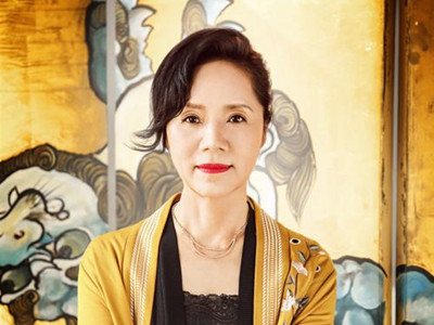 演员刘芳现任丈夫是谁? 与前夫岳跃利离婚后再婚