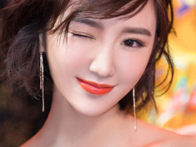 毛晓彤是迪士尼代言人吗? 为何她能在迪士尼cos