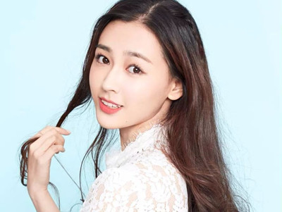 丁笑滢是哪里人?95后女演员丁笑滢是怎么进入演艺圈的